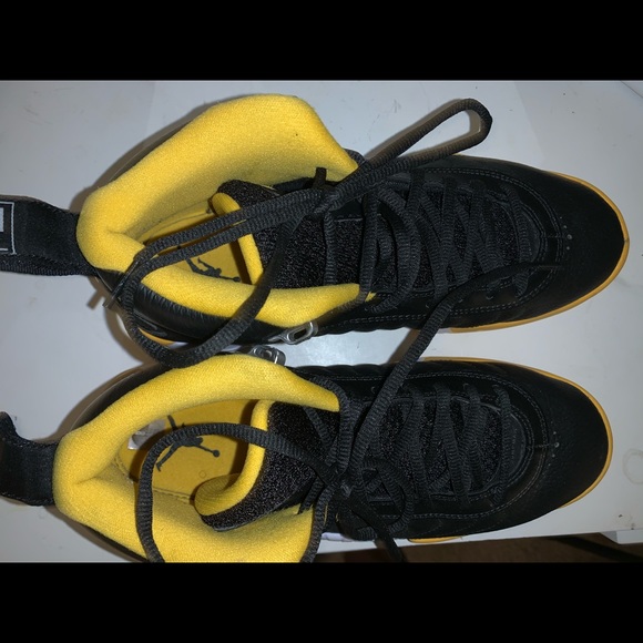 JORDANS SIZE 10 MENS - Picture 3 of 3